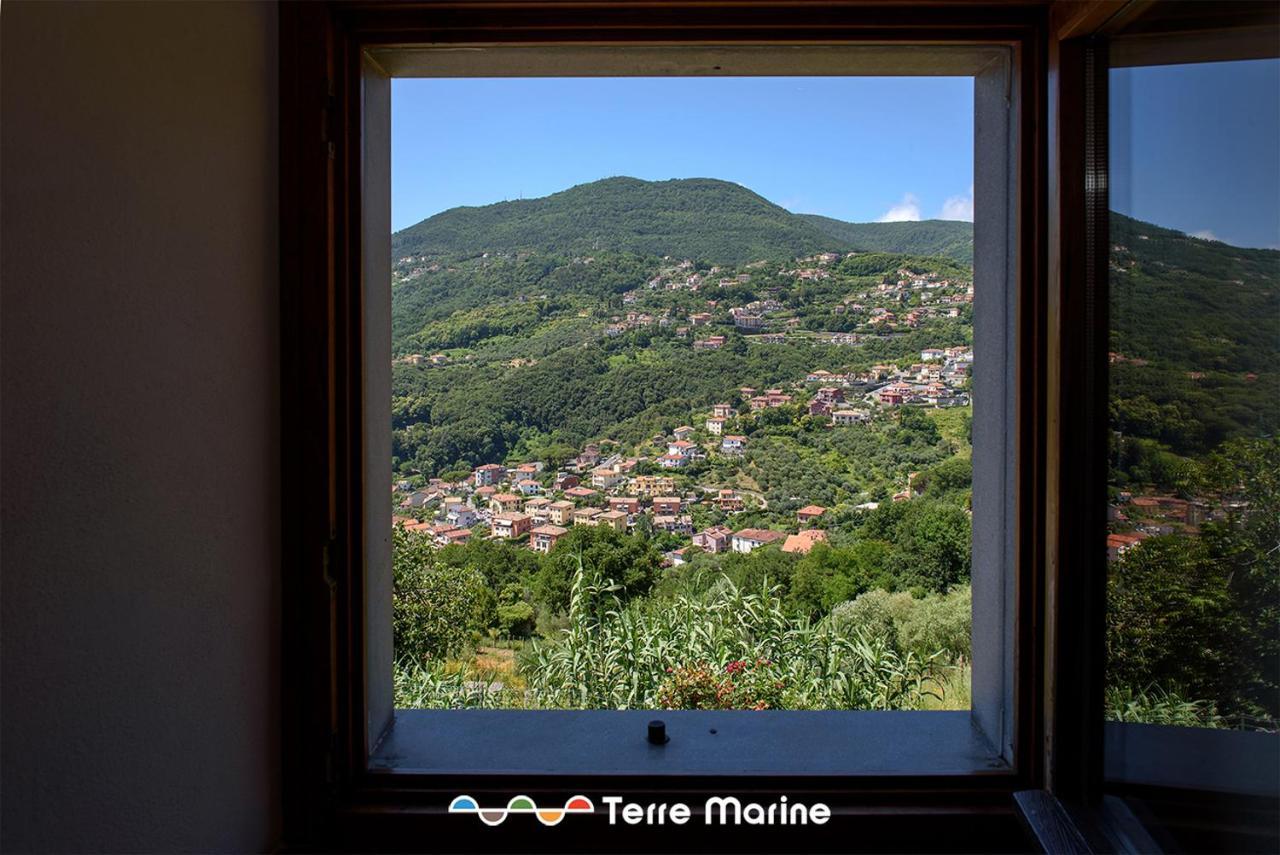 Maison d'hôtes L'occhio Di Santa Lucia, Terre Marine *